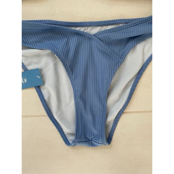 Cupshe Swim M/L Bikini Set Swimsuit Ribbed Swimwear - Picture 4 of 10